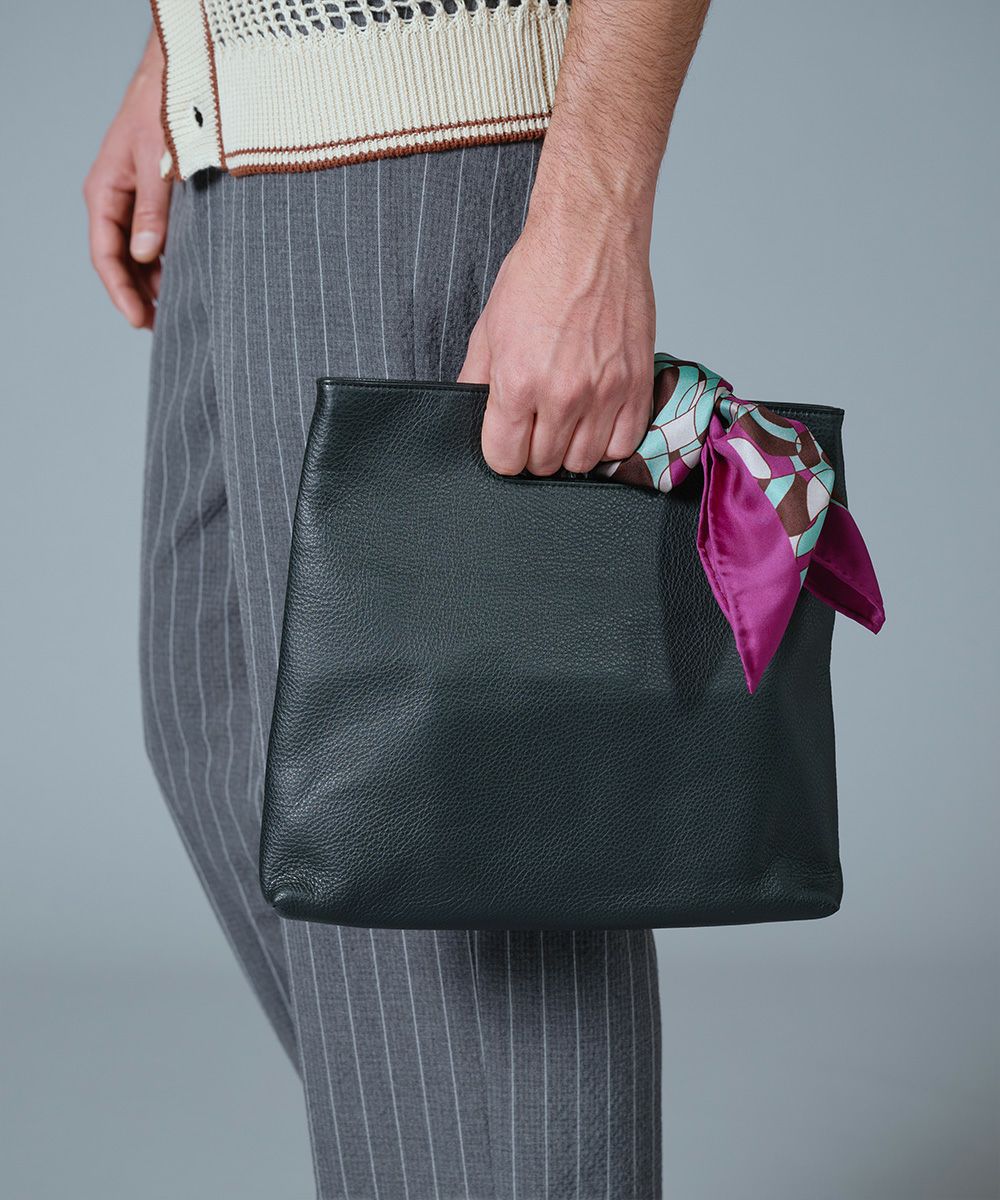 polpetta 黒 レザー ショルダーバッグ BANTAM SHOULDER BAG VEGGIE LEATHER | Manhattan Portage BLACK LABEL