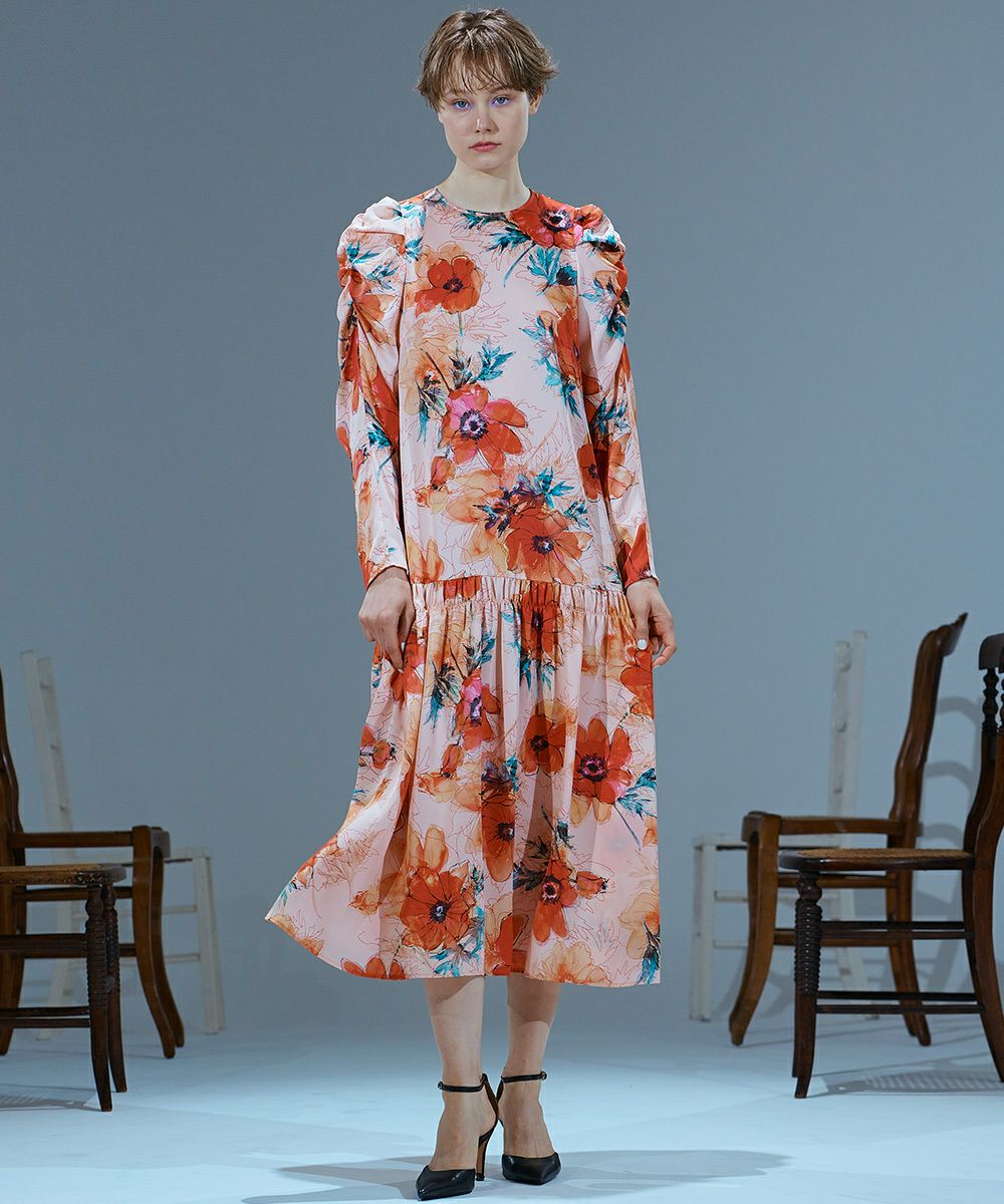 Sov. / フラワーサテンパフスリーブワンピース(SALE) DRESS Night