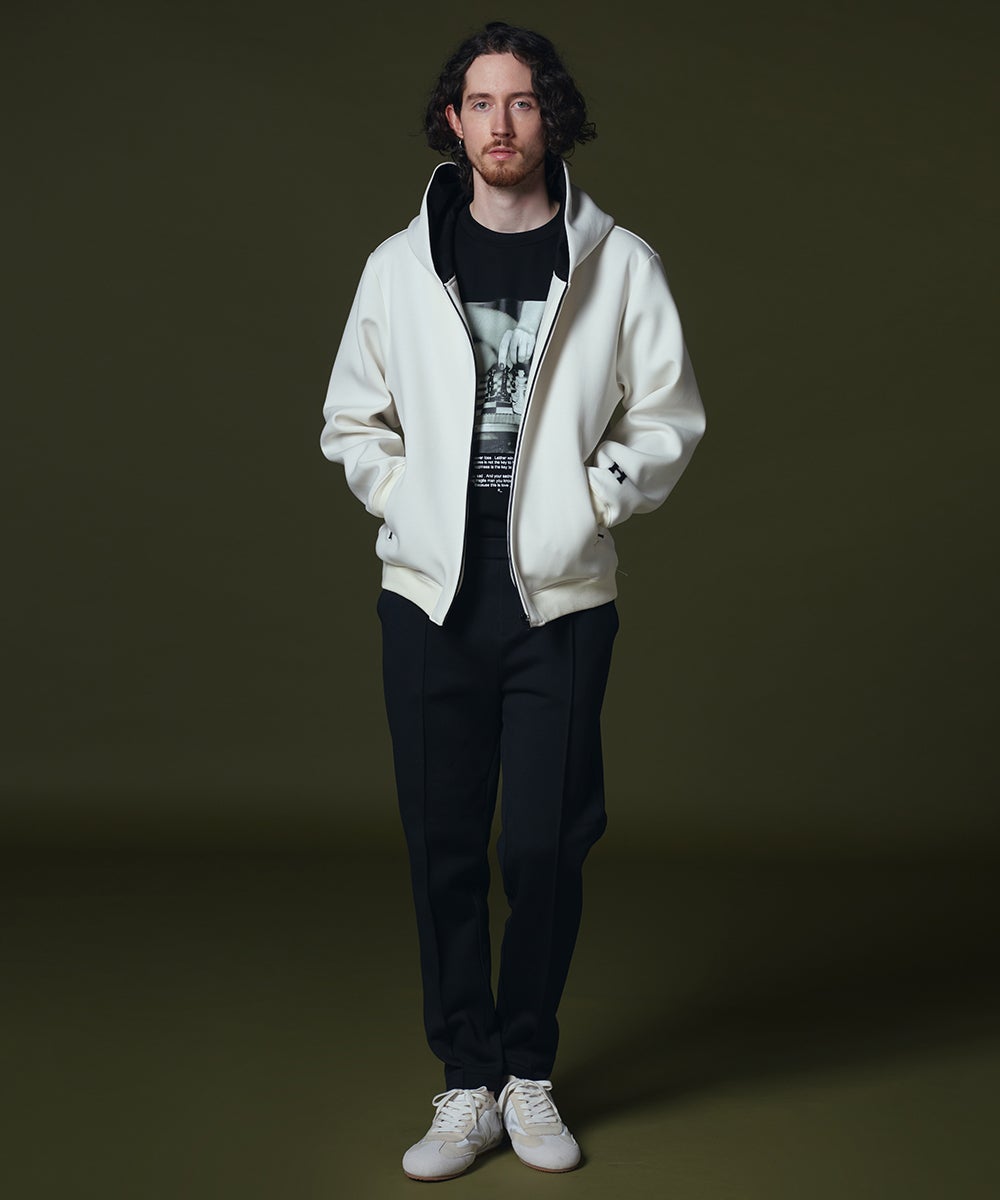 【美品】D/him H刺繍ダンボールニットジップパーカー　48 D/him H刺繍ダンボールニットジップパーカー OUTERS Night STORE