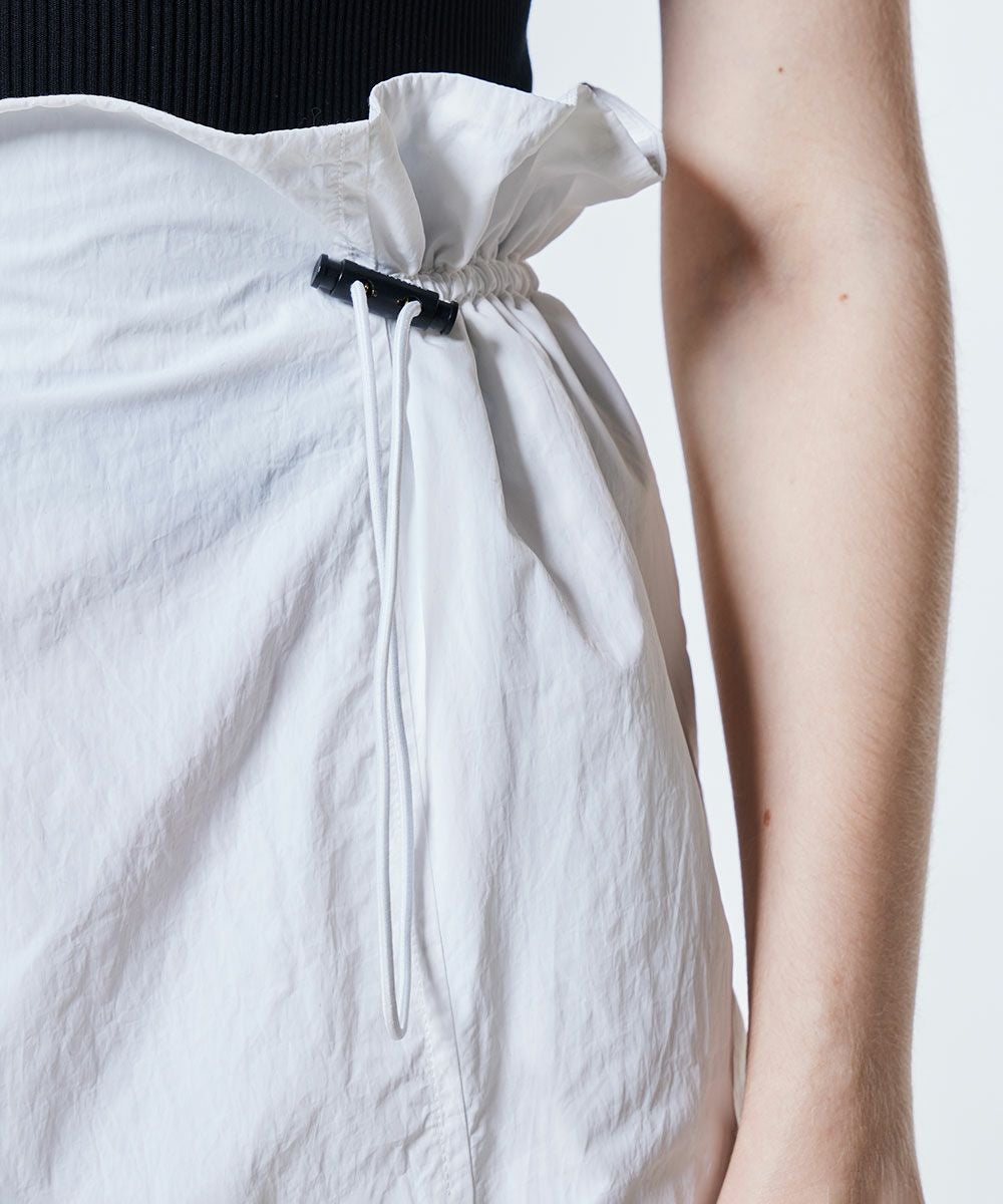 ESSENTIAL / ライトワッシャータフタスカート BOTTOMS Night STORE