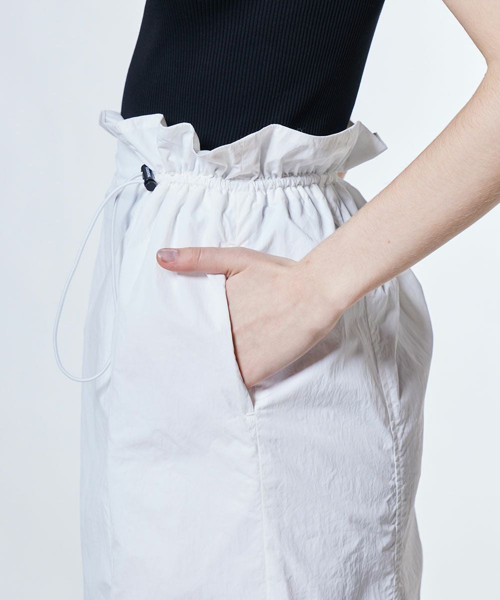 2025ss タグ付 ESSENTIAL ライトワッシャータフタスカート 38 ESSENTIAL / ライトワッシャータフタスカート BOTTOMS Night STORE