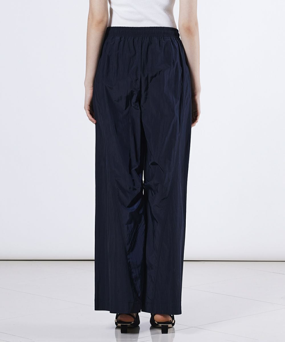 ESSENTIAL / 割縫サテンパンツ(SALE) BOTTOMS Night STORE | ダブル