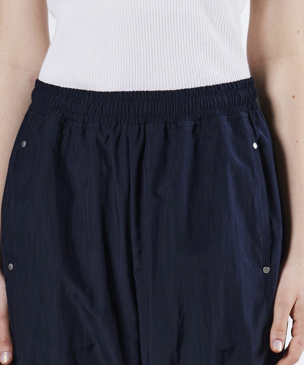 ESSENTIAL / 割縫サテンパンツ(SALE) BOTTOMS Night STORE | ダブル