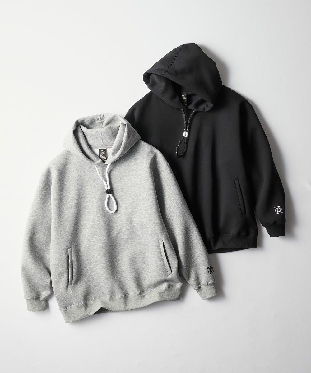 D/him ロゴ刺繍ダンボールニットパーカー（WEB限定） TOPS Night STORE