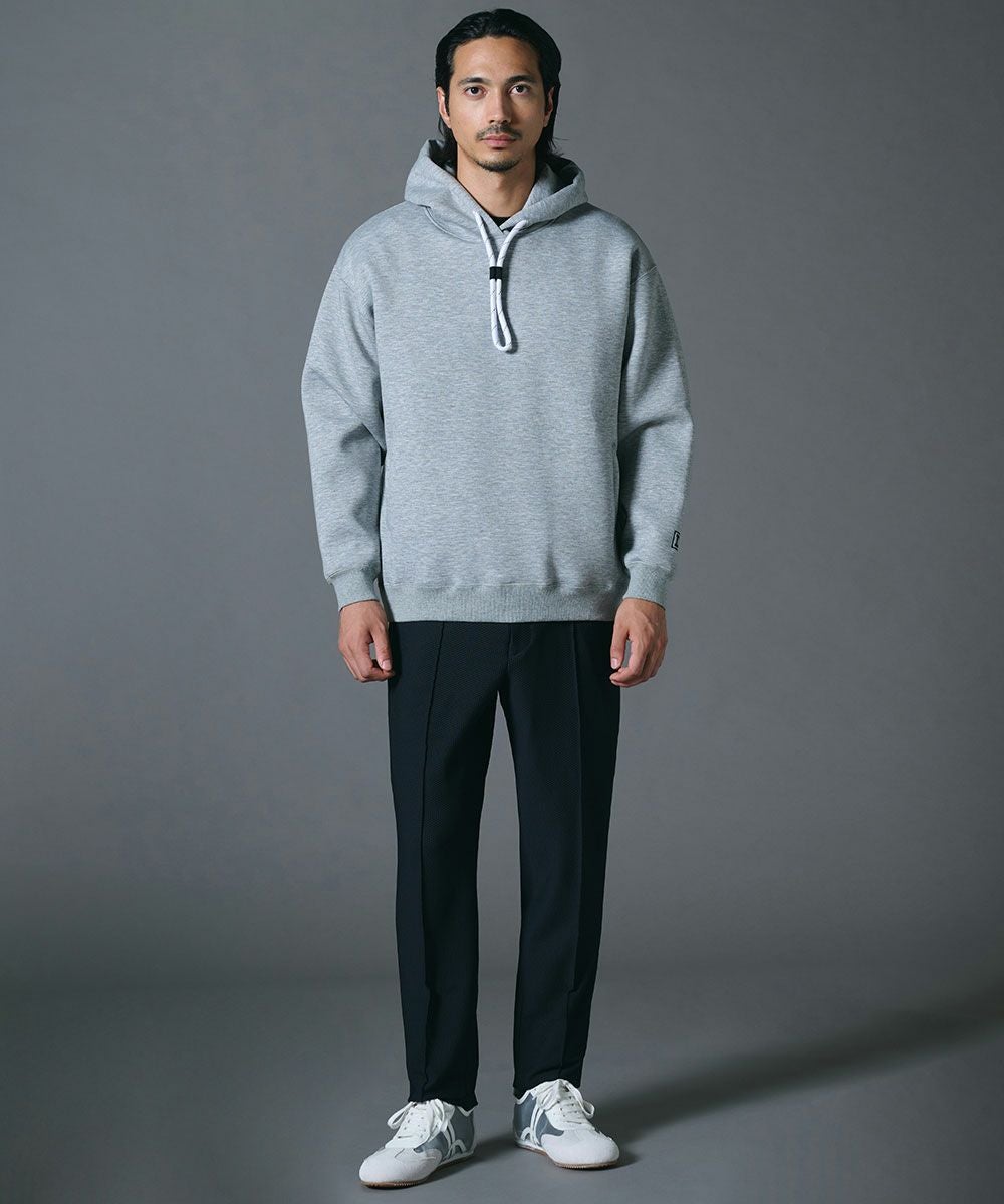 D/him ロゴ刺繍ダンボールニットパーカー（WEB限定） TOPS Night STORE