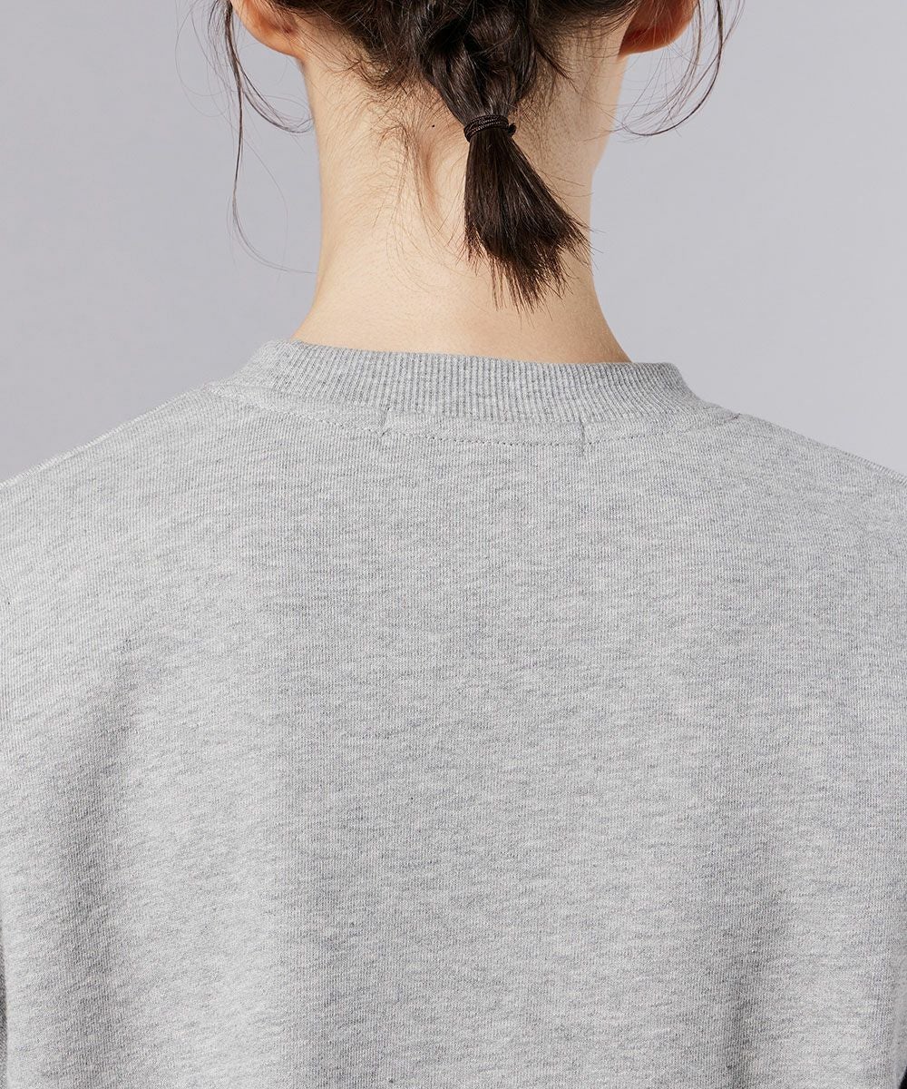 ESSENTIAL / ロゴ裏毛プルオーバー TOPS Night STORE | ダブル