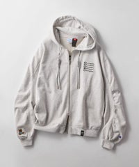 シルバーグレー