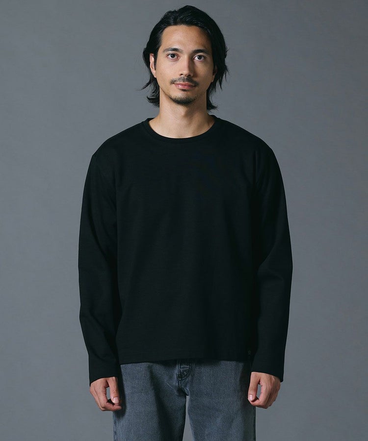ブラック