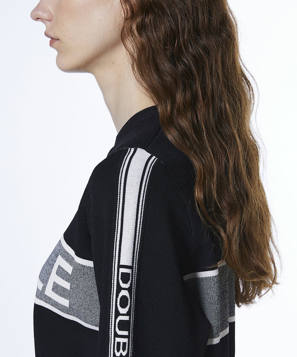 ESSENTIAL / ロゴラインプルオーバー TOPS Night STORE | ダブル