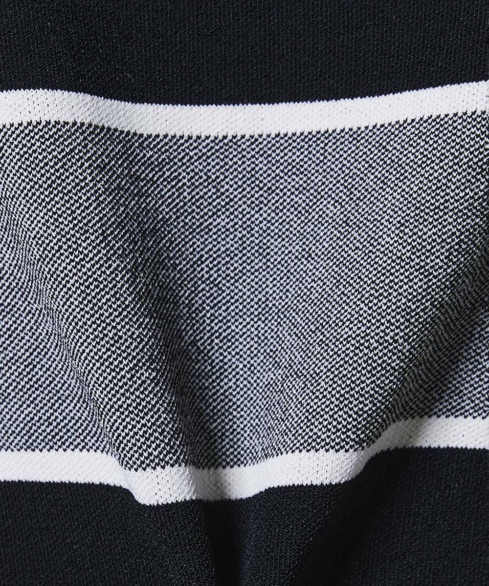 ESSENTIAL / ロゴラインプルオーバー TOPS Night STORE | ダブル