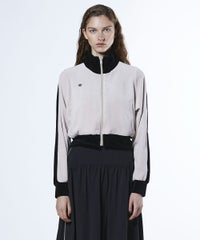 ベージュ×ブラック