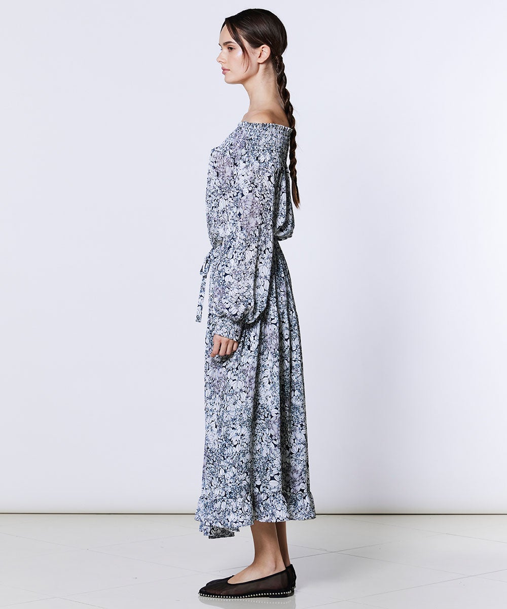 Sov. / シアーサテン オフショルダーティアードワンピース(SALE) DRESS