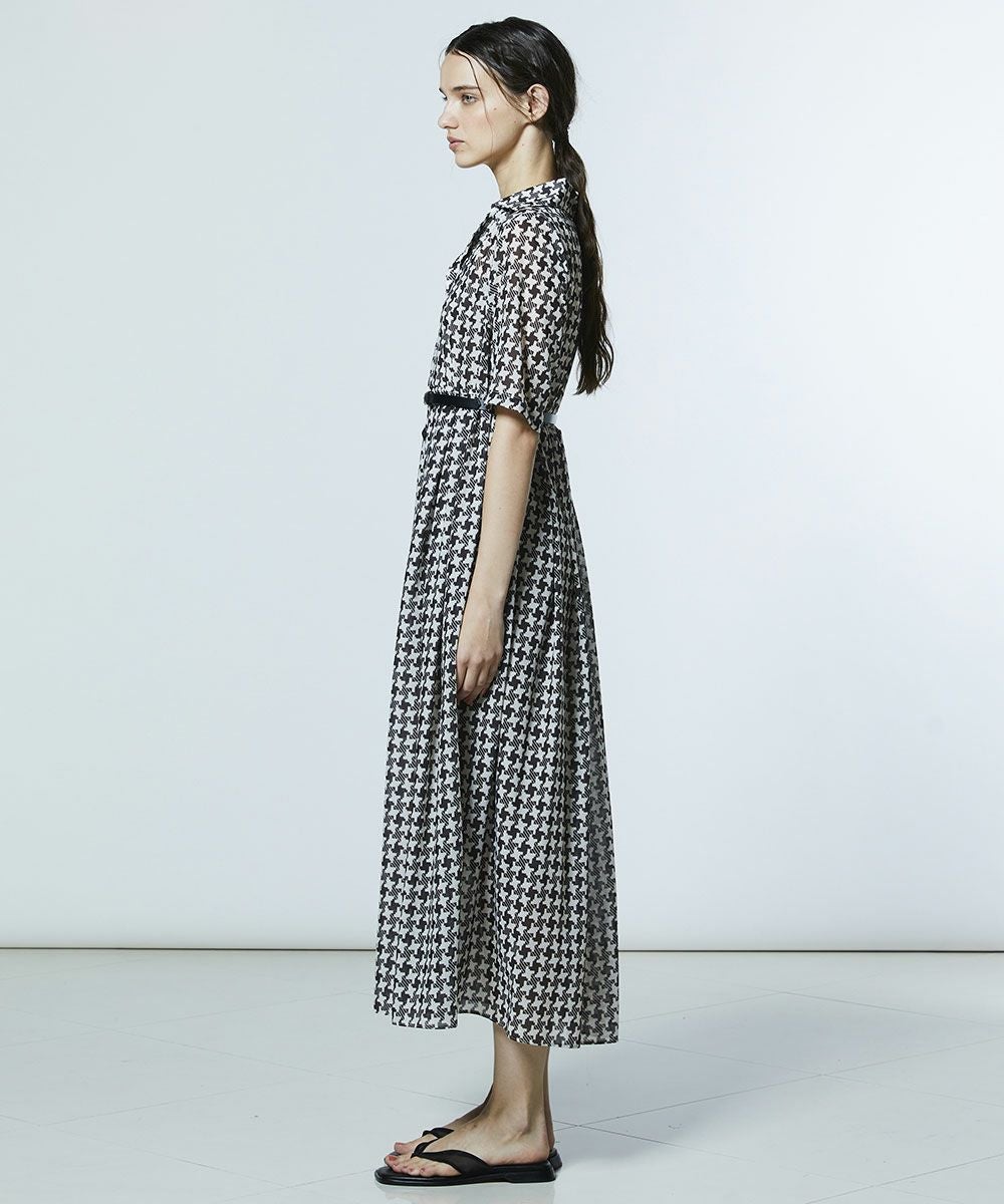 DSC / 幾何学柄 シフォンオープンカラーワンピース(SALE) DRESS Night