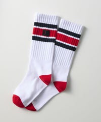 オフ×レッド×ネイビー