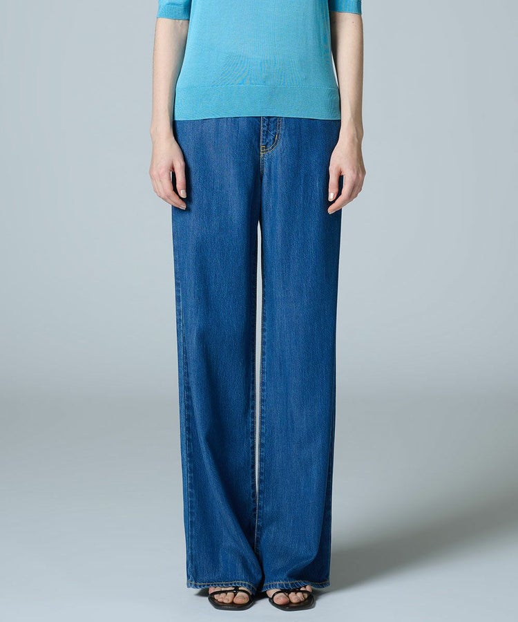 ミディアムブルー