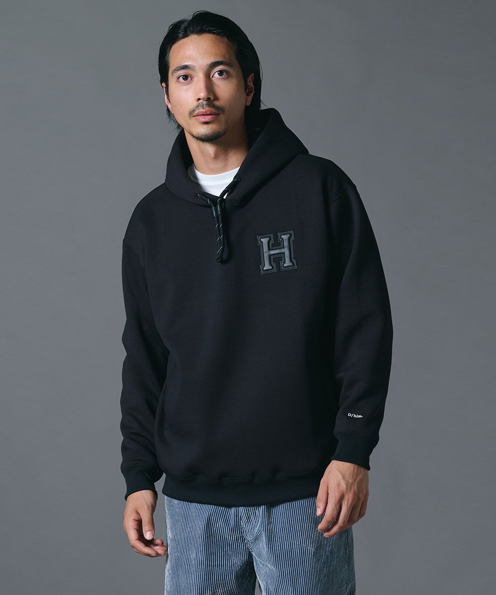 D/him H刺繍立体ロゴダンボールニットパーカー TOPS Night STORE