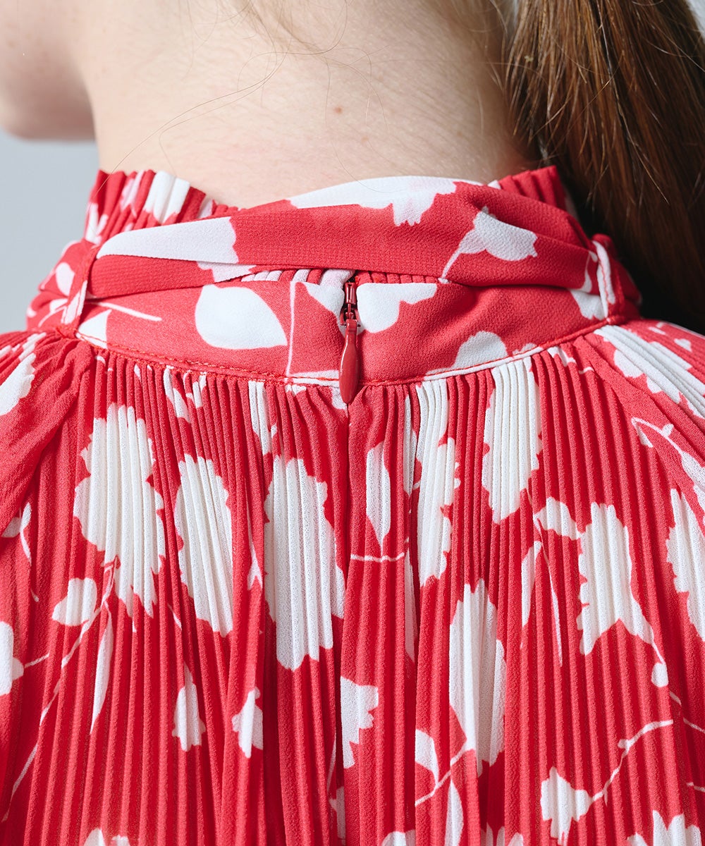 DSC / フラワーシフォンプリーツワンピース DRESS Night STORE