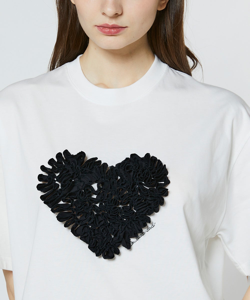 DSC / ハートフリル刺繍コットンTシャツ（WEB限定） TOPS Night STORE