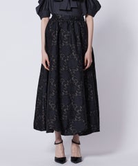 ベージュ×ブラック