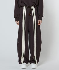 ブラウン
