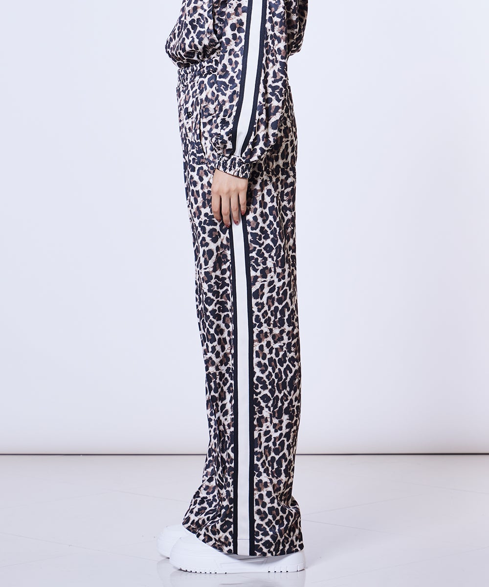 ESSENTIAL / レオパード スムースジャージパンツ BOTTOMS Night STORE