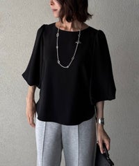 ブラック